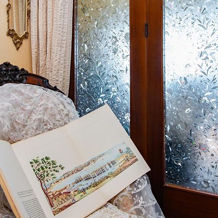 La Mansarda Delle Meraviglie B&B Superior Trieste Eksteriør bilde